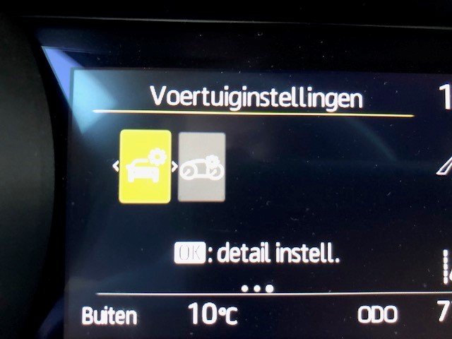 13731013107_35979594-140.jpg